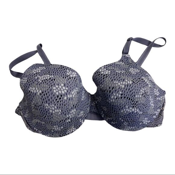 WARNERS, Lavender bra,36C, 82% Nylon, 18% Elastane, underwire, adjustable straps - Picture 1 of 8